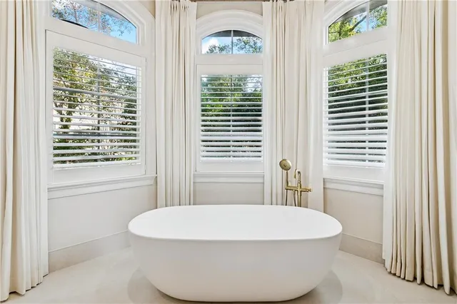 $1,799,000 | 70 Tupelo Trace, Mandeville, LA 70471