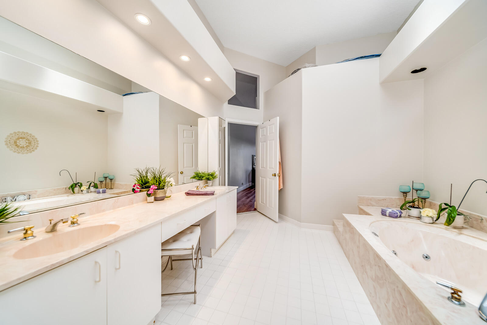 7876 Travelers Tree Drive Boca Raton, FL 33433 - Photo 40 of 66 DOUBLE SINKS