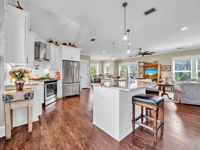 $589,000 | 148 Rearden Way, Santa Rosa Beach, FL 32459