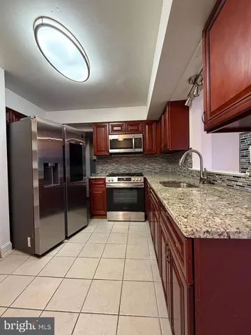 $2,800 | 3330 Bryan Court, Unit S, Bensalem, PA 19020