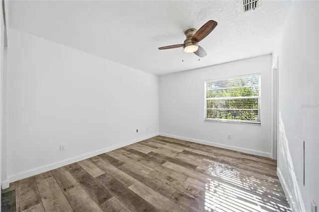 $2,200 | 34815 Gardenia Way, Dade City, FL 33523