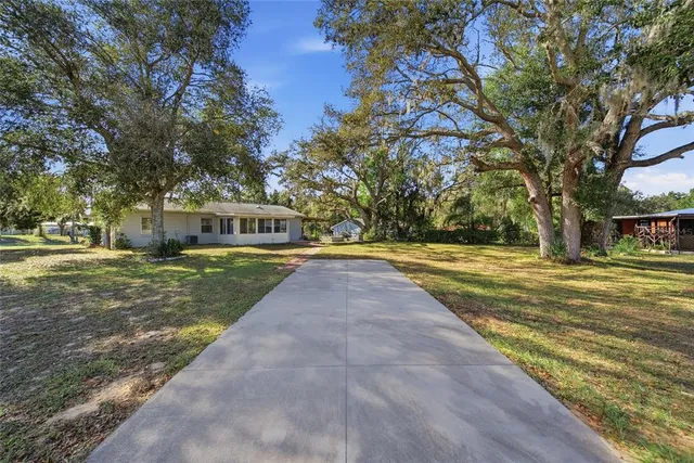 $2,200 | 34815 Gardenia Way, Dade City, FL 33523