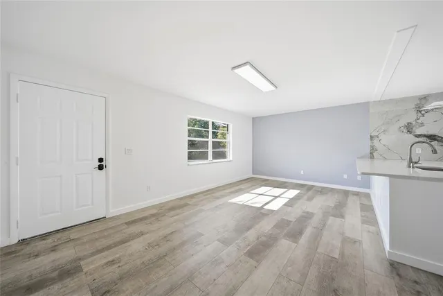 $2,200 | 34815 Gardenia Way, Dade City, FL 33523