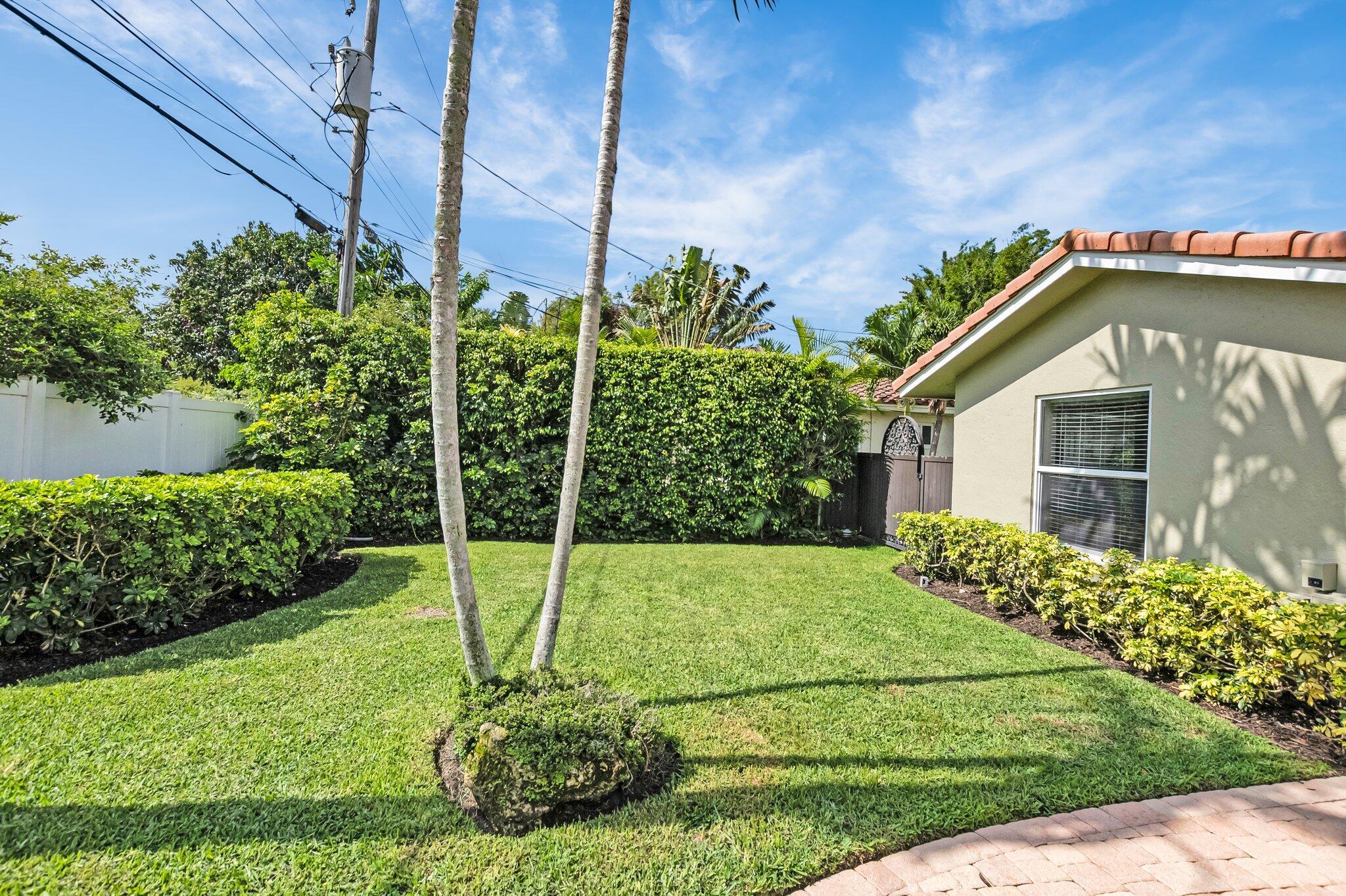 1008 Southwest 12th Avenue Boca Raton, FL 33486 - Photo 31 of 35 37-web-or-mls-DSC_0181
