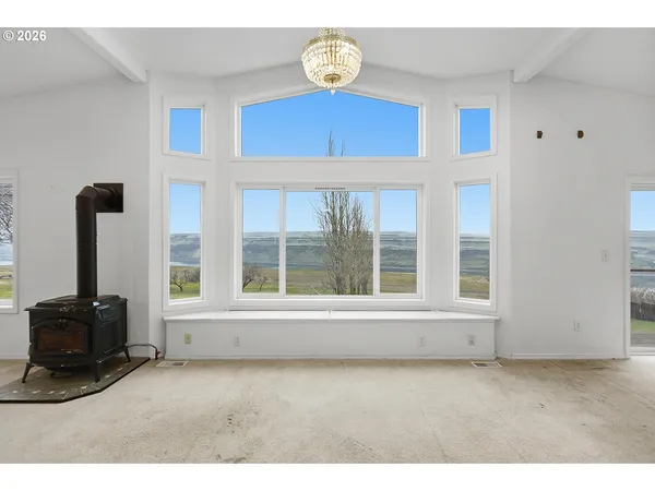 $750,000 | 60 Gore Road, Goldendale, WA 98620