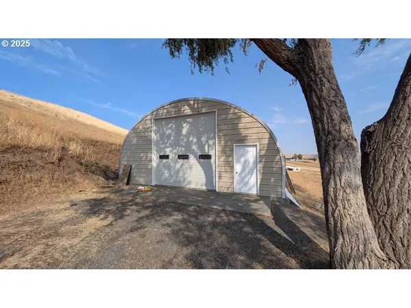 $750,000 | 60 Gore Road, Goldendale, WA 98620