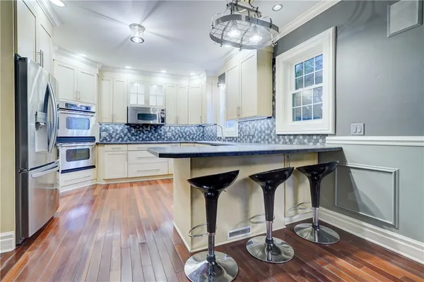 $3,000 | 450 South Main Street, Canandaigua City, NY 14424