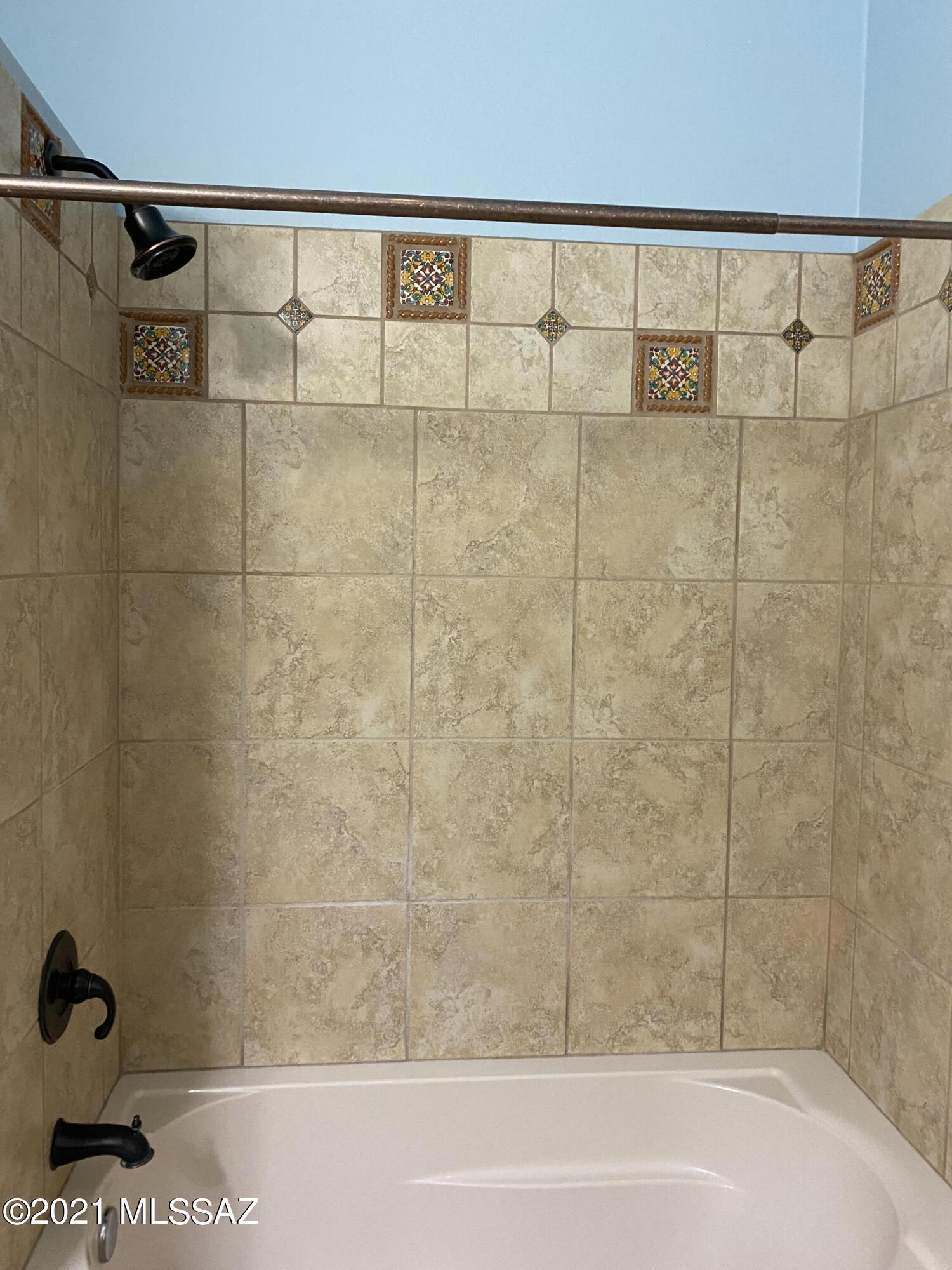 1360 Esta Corte Corte, Unit CORTE Rio Rico, AZ 85648 - Photo 28 of 32