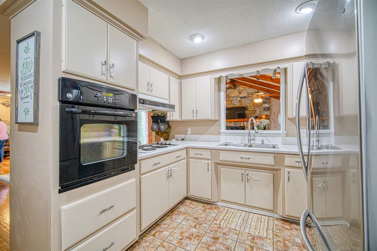 108 Pine Acres Road Spartanburg, SC 29307 - Photo 8 of 36 Gallery Image 8