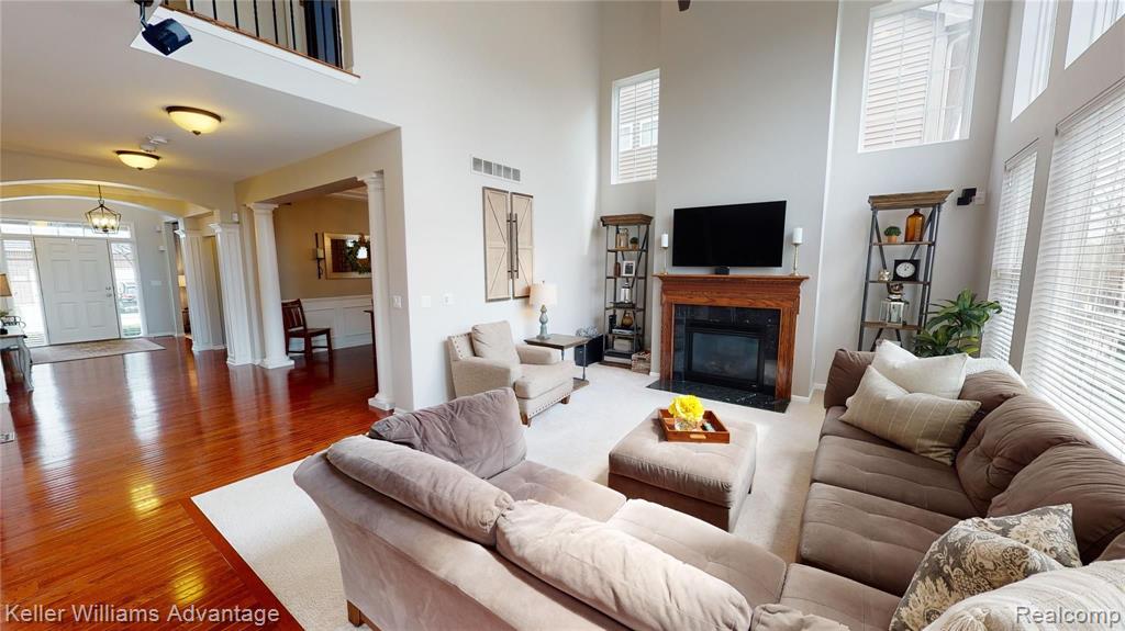 27303 Victoria Road Novi, MI 48374 - Photo 15 of 72