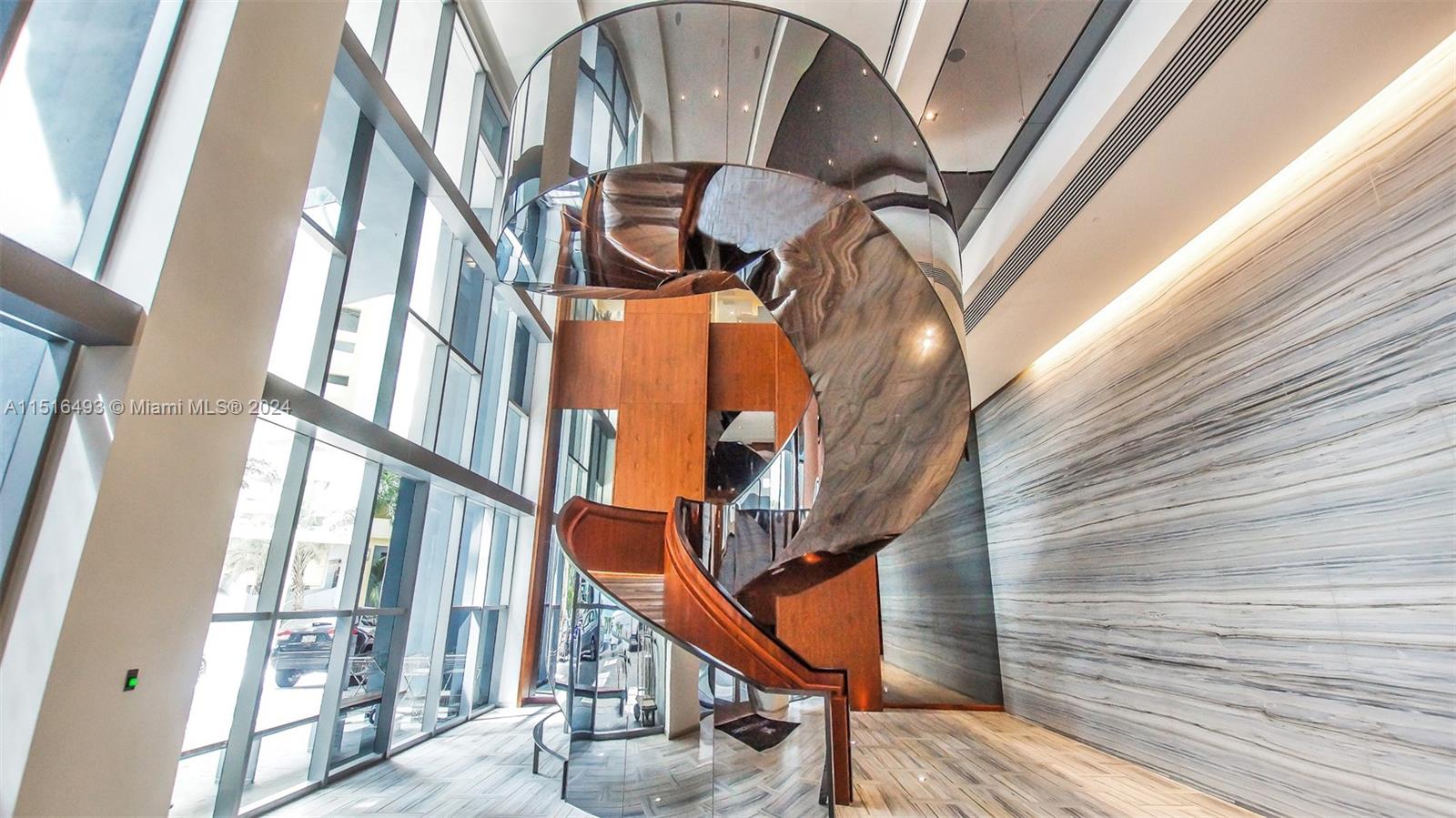 1300 Brickell Bay Drive, Unit 3003 Miami, FL 33131 - Photo 20 of 31 a view of an entryway