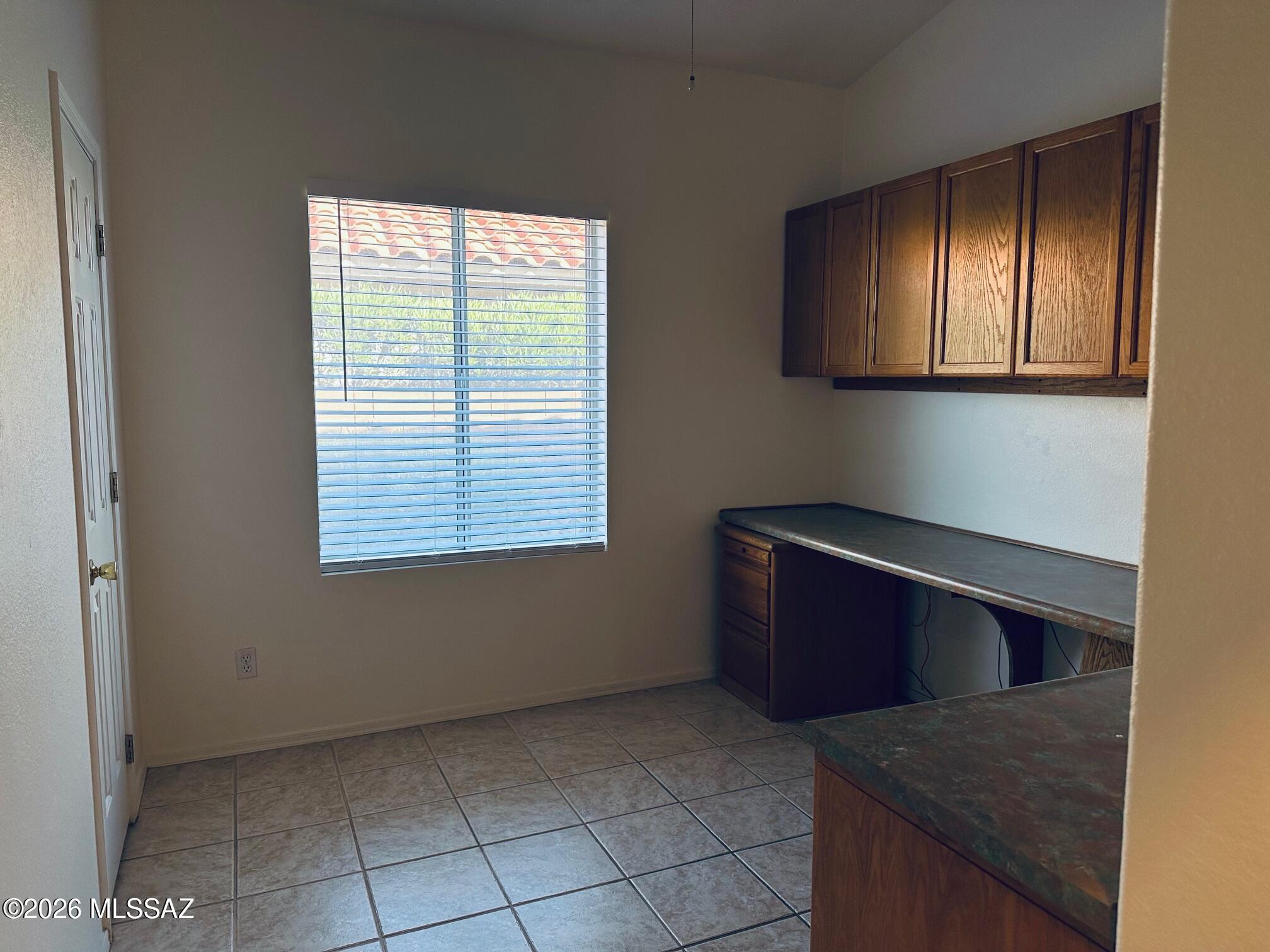 5672 North Cherokee Ridge Road Tucson, AZ 85750 - Photo 19 of 24 Bedroom 4 used as an office