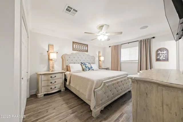 $295,000 | 422 Broadmoor Boulevard, Lafayette, LA 70503