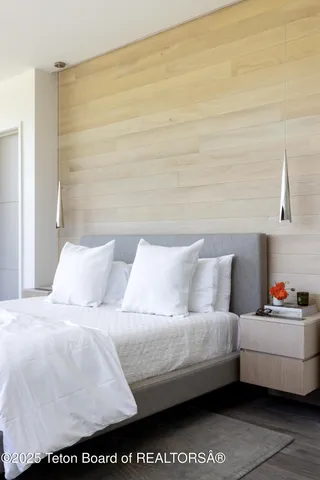 $13,900,000 | 5135 Eagle Road, Wilson, WY 83014