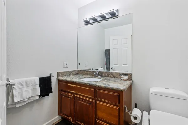 $479,900 | 2000 Nita Alexander Court, Modesto, CA 95358