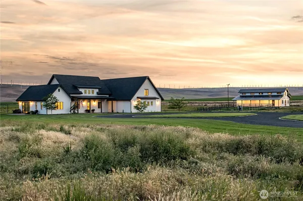 $1,699,000 | 2617 Byrnes Road, Touchet, WA 99360