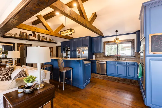 $435,000 | 340 Talquin Avenue, Quincy, FL 32351