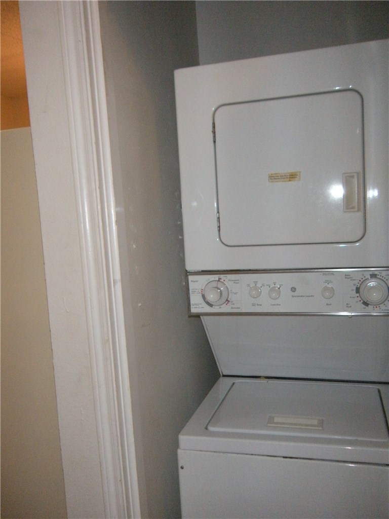 2414 Longview Street, Unit 305 Austin, TX 78705 - Photo 6 of 13