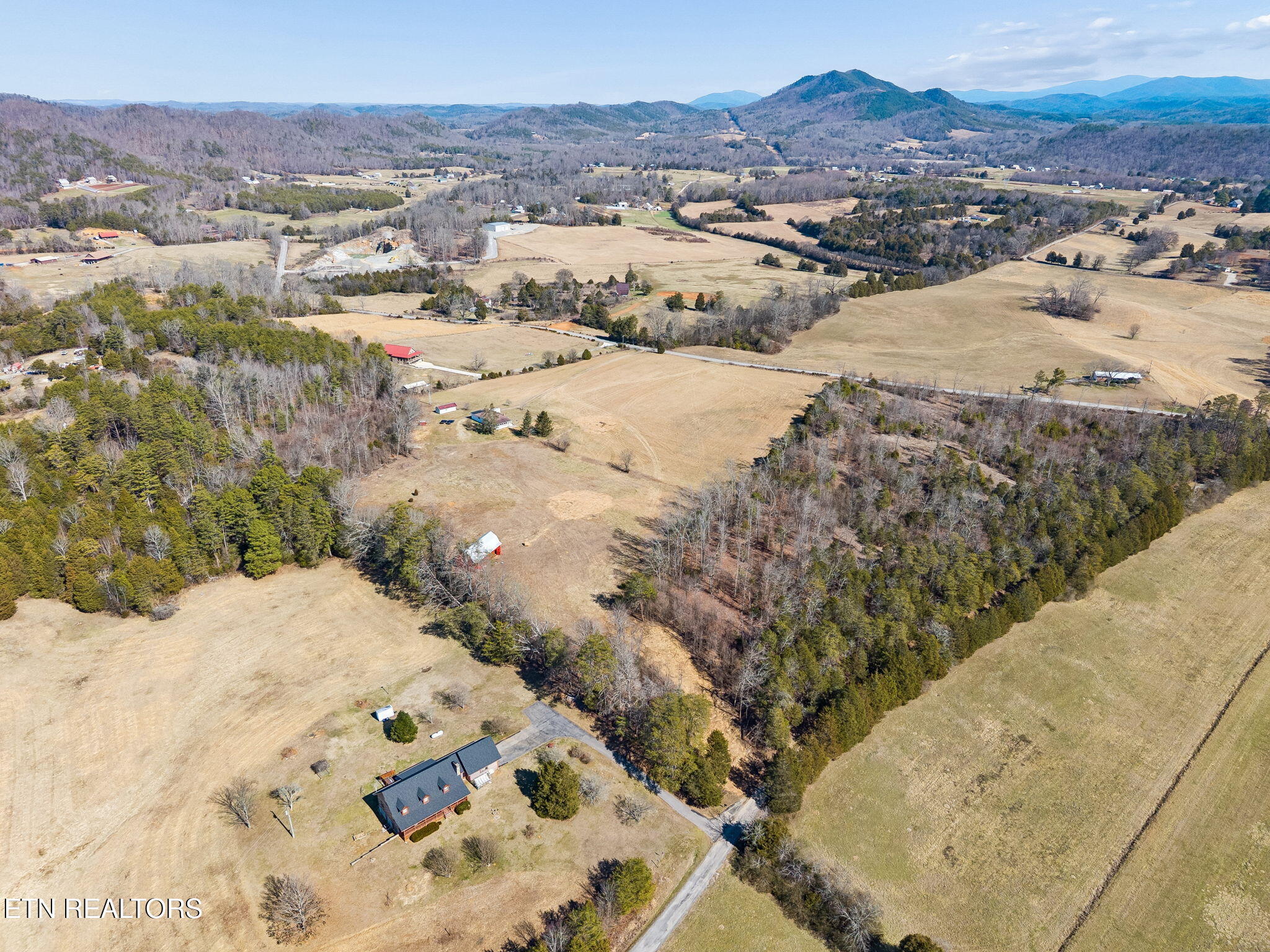1451 Fairview Road Tellico Plains, TN 37385 - Photo 44 of 54 43-1451 Fairview Rd Tellico Plains - 043