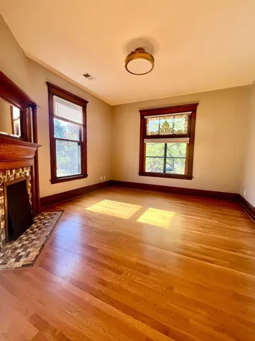 $2,200 | 1609 Elliot Avenue, Minneapolis, MN 55404