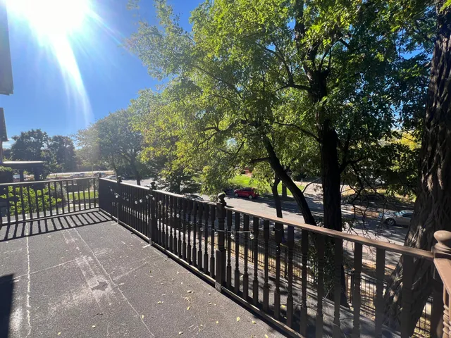 $2,200 | 1609 Elliot Avenue, Minneapolis, MN 55404