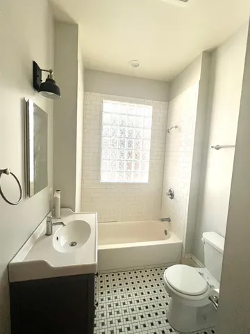 $2,200 | 1609 Elliot Avenue, Minneapolis, MN 55404