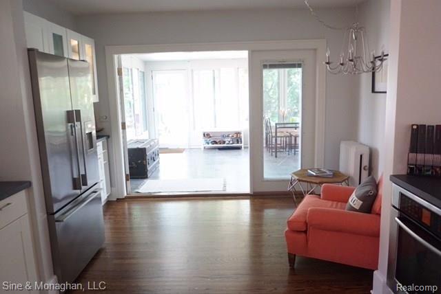 798 Neff Road Grosse Pointe, MI 48230 - Photo 14 of 41 D523A936-A645-4BDF-B173-61B35BE34CC6.jpeg