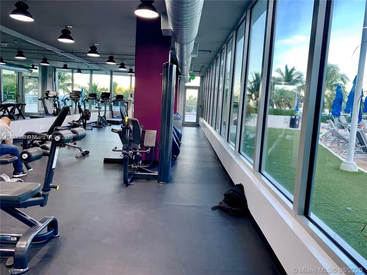 100 Lincoln Road, Unit 1216 Miami Beach, FL 33139 - Photo 9 of 10