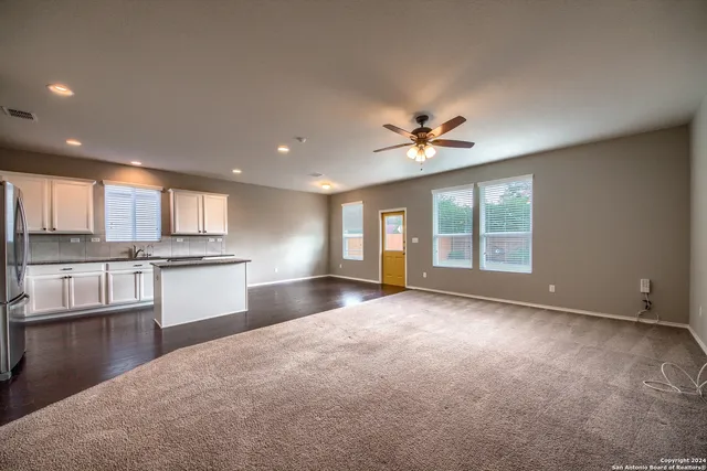 $1,850 | 10606 Century Farm Drive, Converse, TX 78109