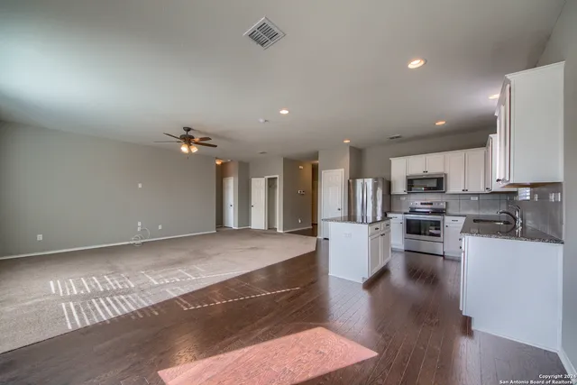 $1,850 | 10606 Century Farm Drive, Converse, TX 78109