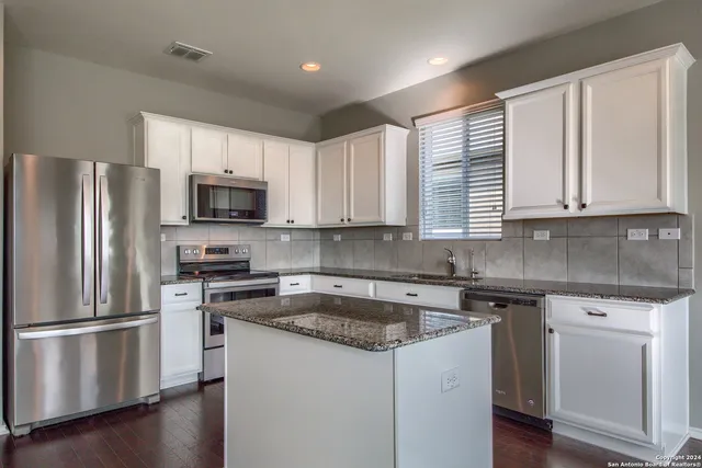 $1,850 | 10606 Century Farm Drive, Converse, TX 78109