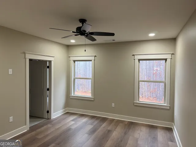 $499,900 | 33 Wolf Crk Cove, LaGrange, GA 30240