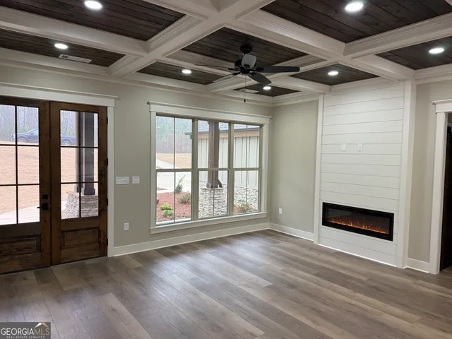 $499,900 | 33 Wolf Crk Cove, LaGrange, GA 30240