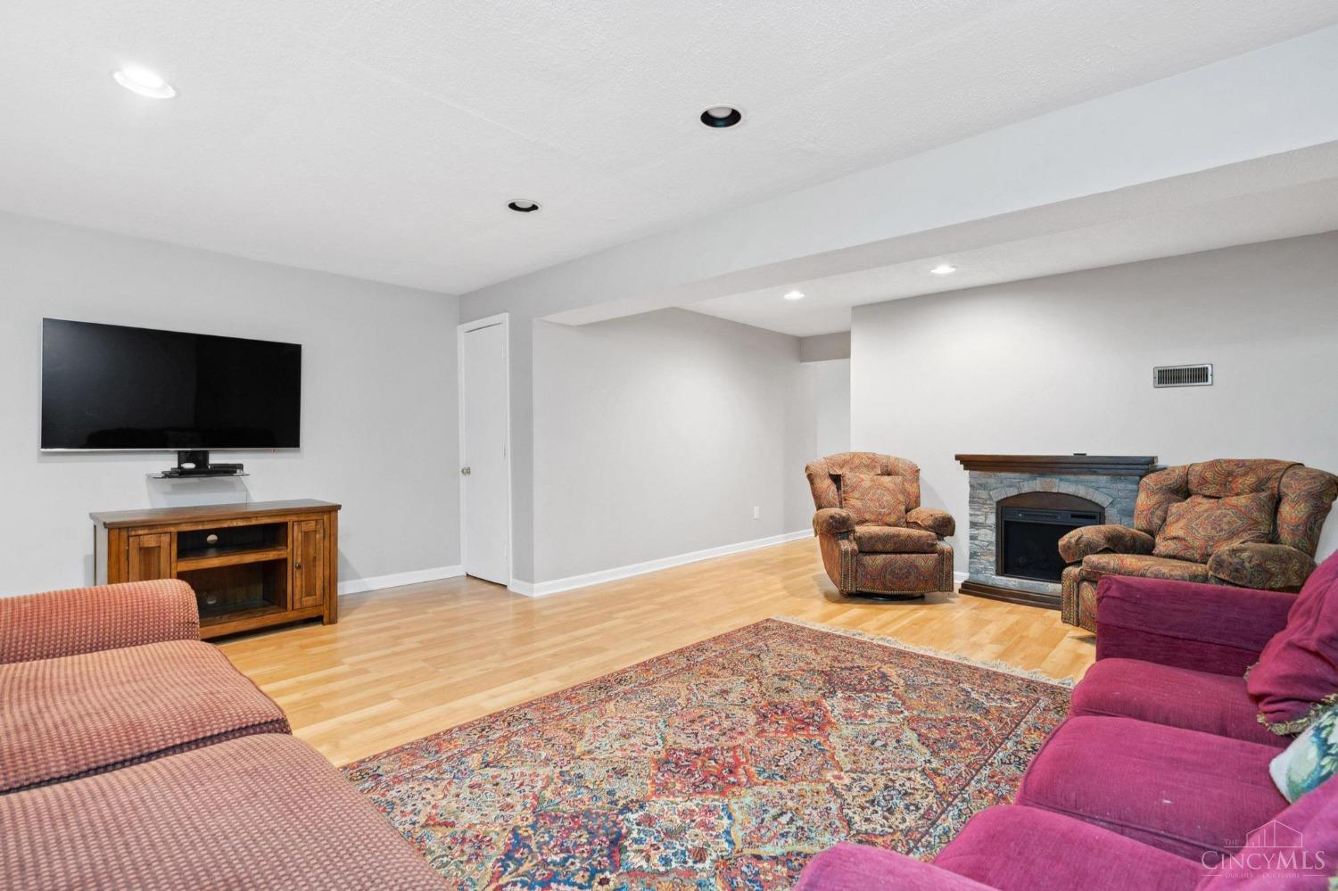 7576 Lake Pointe Maineville, OH 45039 - Photo 26 of 35