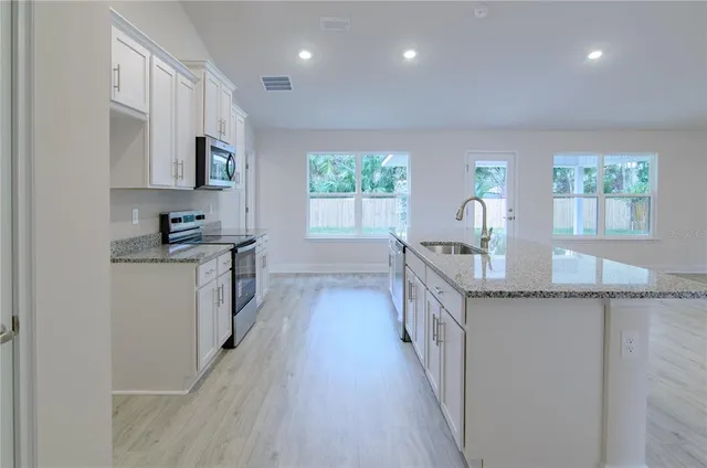 $374,900 | 34 Rippling Brook Drive, Palm Coast, FL 32164