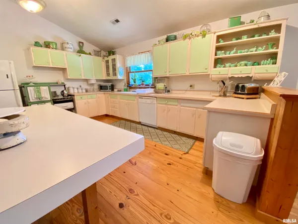 $349,900 | 6141 Highway 97, Pleasant Plains, IL 62677