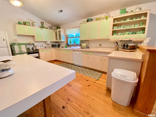 $349,900 | 6141 Highway 97, Pleasant Plains, IL 62677