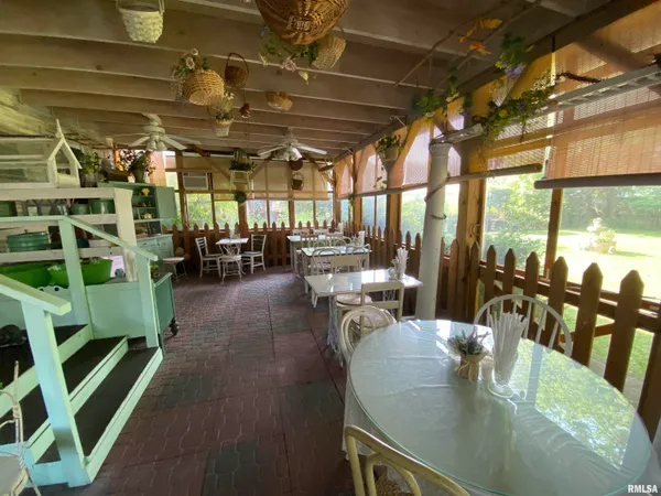 $349,900 | 6141 Highway 97, Pleasant Plains, IL 62677