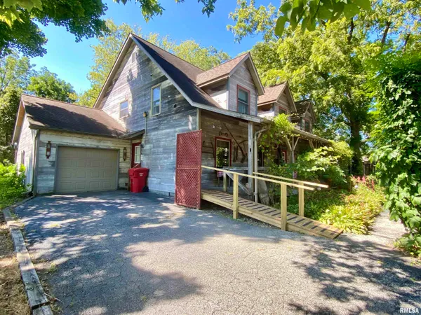 $349,900 | 6141 Highway 97, Pleasant Plains, IL 62677