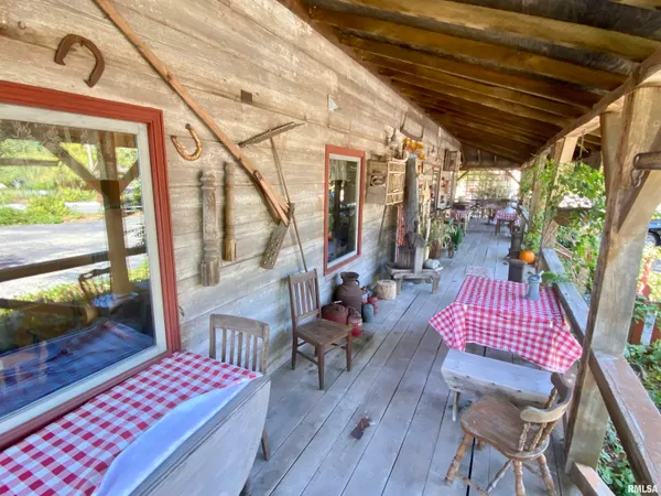 $349,900 | 6141 Highway 97, Pleasant Plains, IL 62677