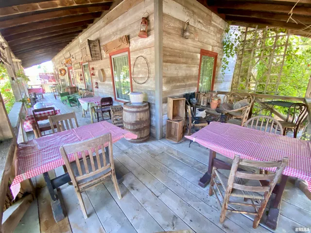 $349,900 | 6141 Highway 97, Pleasant Plains, IL 62677