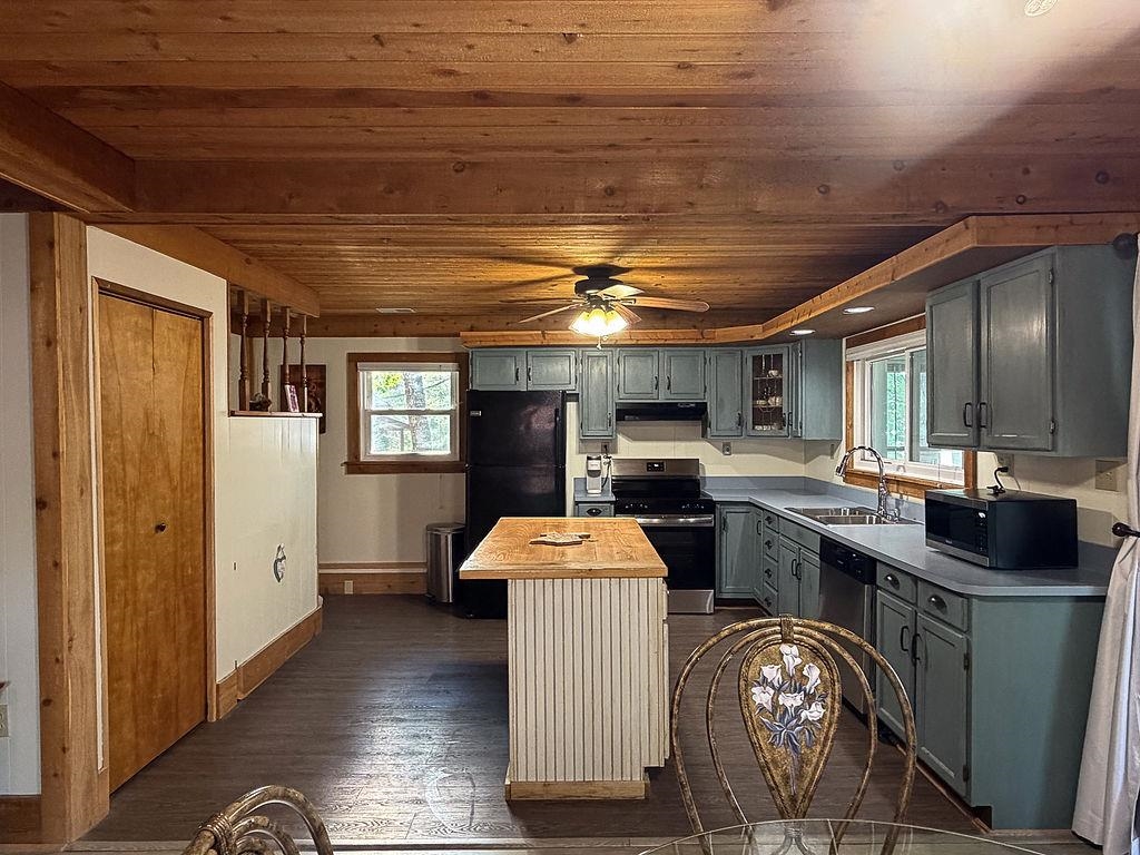 8369 Cedar Road South Branch, MI 48761 - Photo 16 of 49