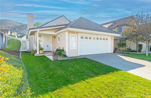 $610,000 | 16263 Valleyvale Drive, Fontana, CA 92337