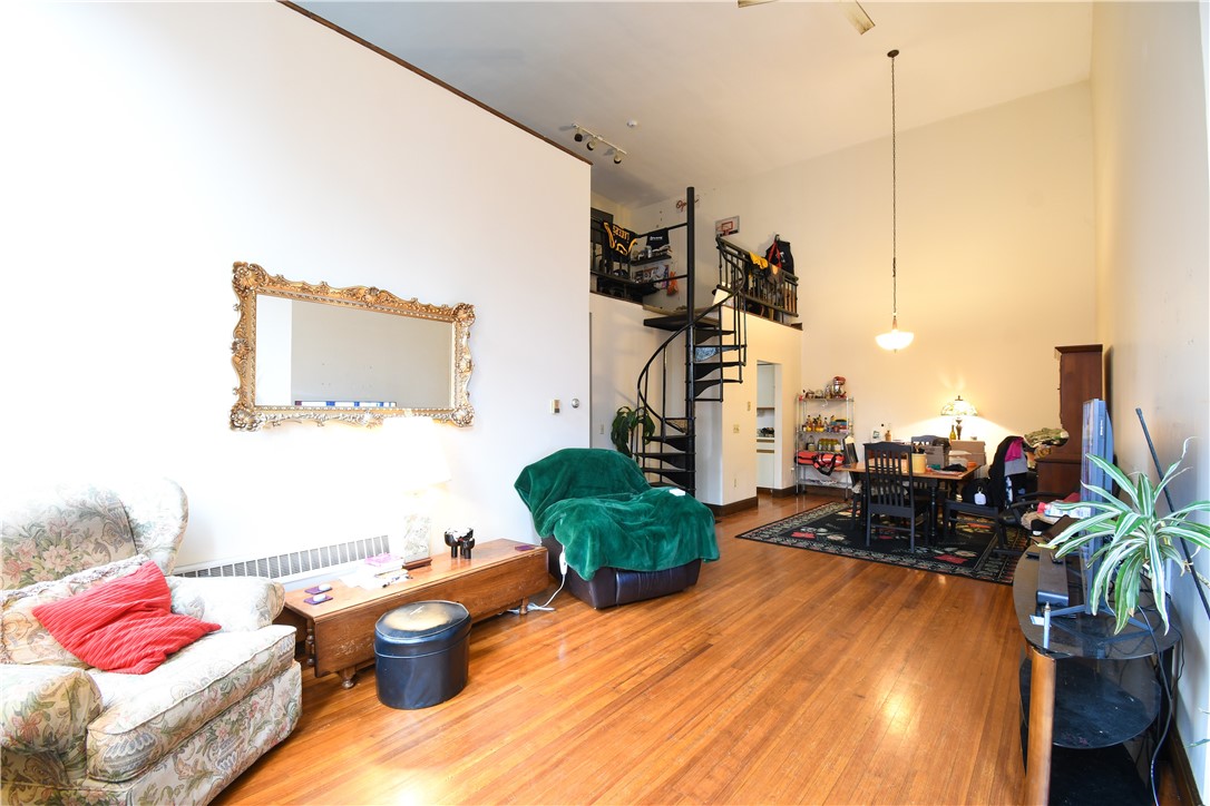 94 Averill Avenue, Unit 2 Rochester, NY 14620 - Photo 3 of 17