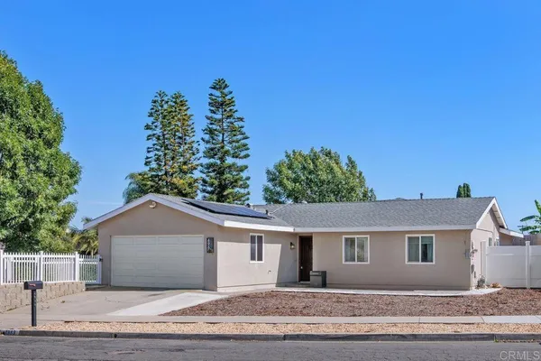 $760,000 | 4969 Stephanie Place, Oceanside, CA 92057