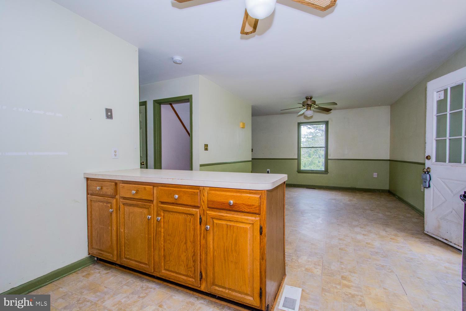 5555 Buffalo Road Mount Airy, MD 21771 - Photo 14 of 55