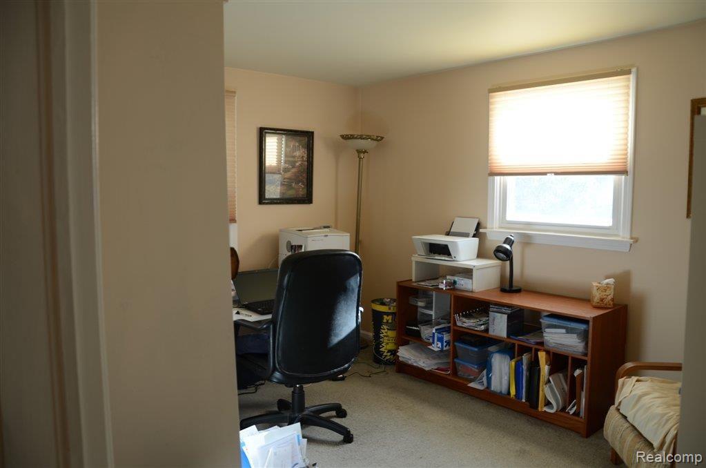 5888 Shaun Road West Bloomfield, MI 48322 - Photo 29 of 32 Bedroom 4