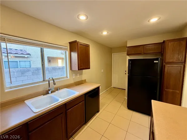 $1,595 | 4055 Asante Cove Street, Las Vegas, NV 89115