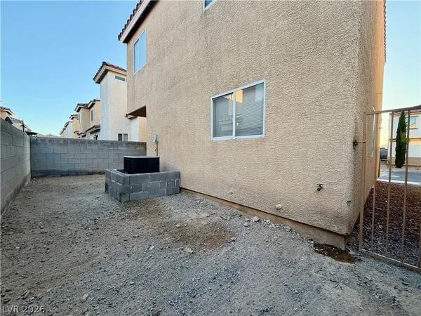 $1,595 | 4055 Asante Cove Street, Las Vegas, NV 89115