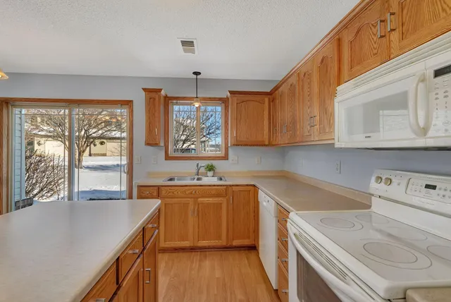 $215,000 | 522 Graceview Loop East, St. Joseph, MN 56374